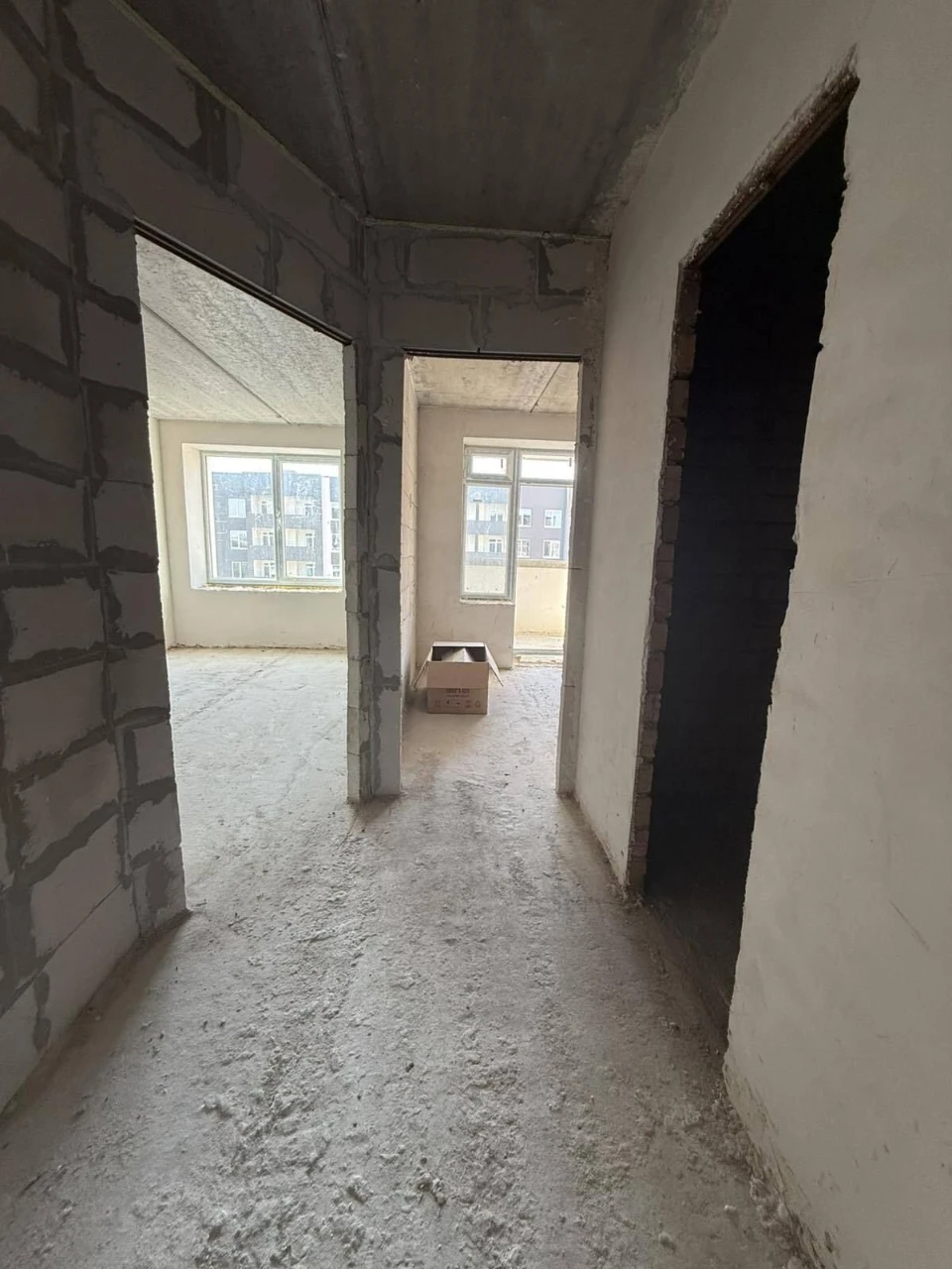 ТЕРМІНОВО! 1-КІМНАТНА ЗА 33 000 дол. 40514 R003