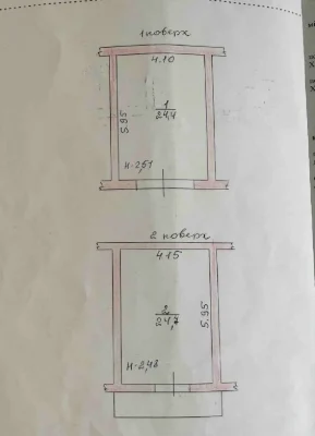 Продам двоповерховий гараж у Південно-Західному районі.