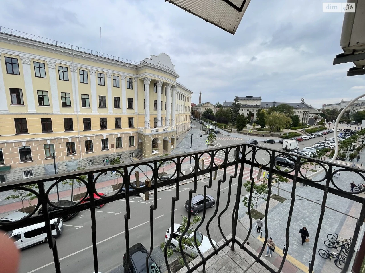 Продаж Квартира Центр