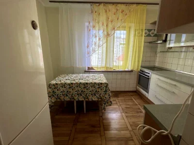 Квартира. Київ, Левка Лук'яненка вул.