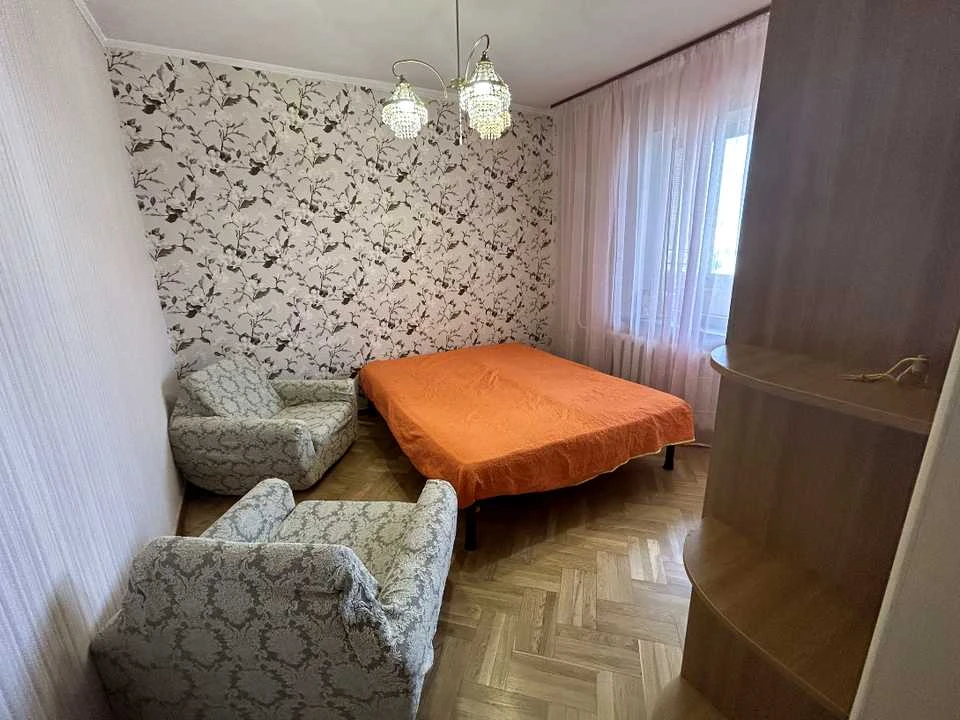 Квартира. Київ, Левка Лук'яненка вул.