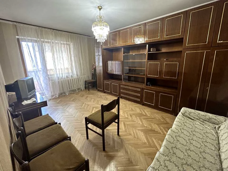 Квартира. Київ, Левка Лук'яненка вул.