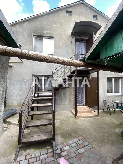 2 houses for the price of one on Slobodka in good condition