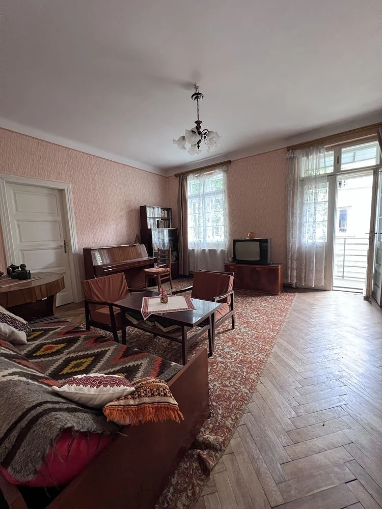 Продаж 3к квартири вул Грицька Чубая  185000$