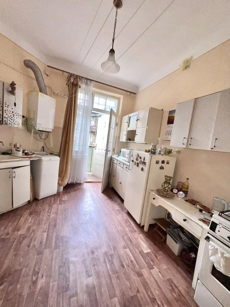 Продаж 3к квартири вул Грицька Чубая  185000$