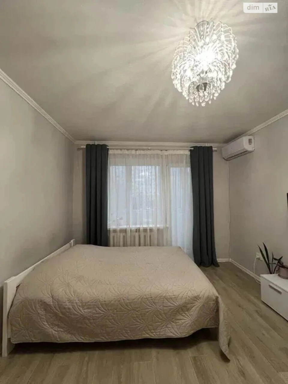 Продаж Квартира Кам'янський