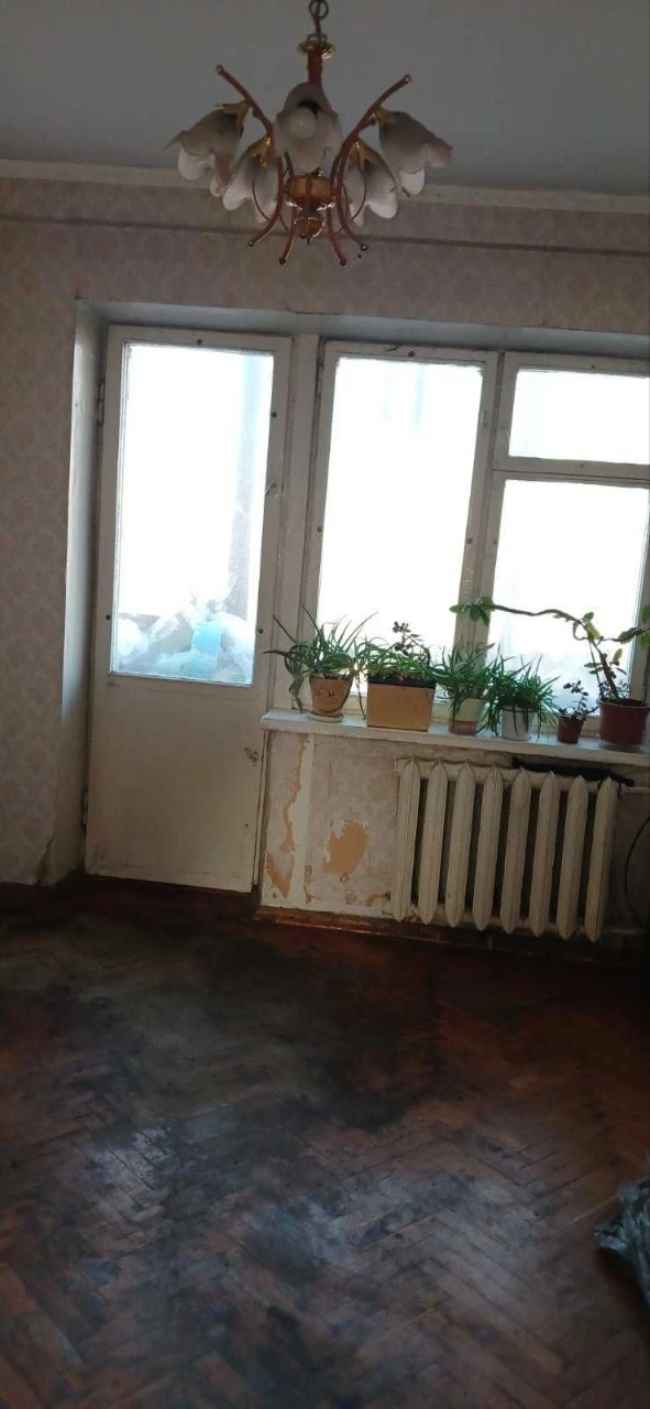 Продаж 4-кімн. Миропільська вул. 23/16