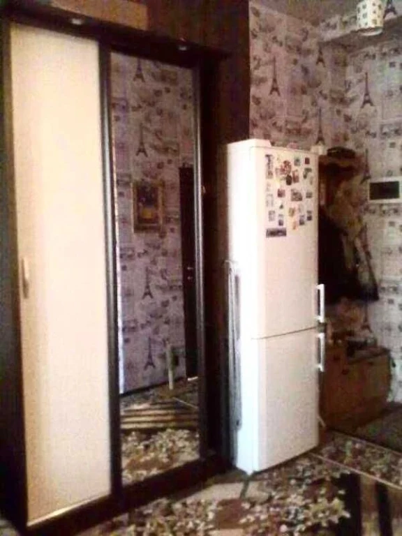 Продам 1 к. готельку у Слобідському районі