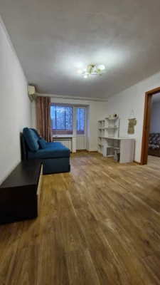Продам 2 ком квартиру метро 23 Августа, ул. 23 Августа 8