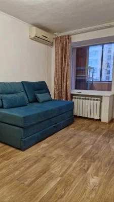 Продам 2 ком квартиру метро 23 Августа, ул. 23 Августа 8