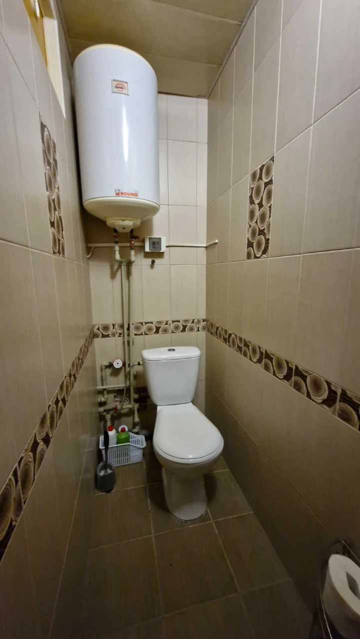 Продам 2 ком квартиру метро 23 Августа, ул. 23 Августа 8