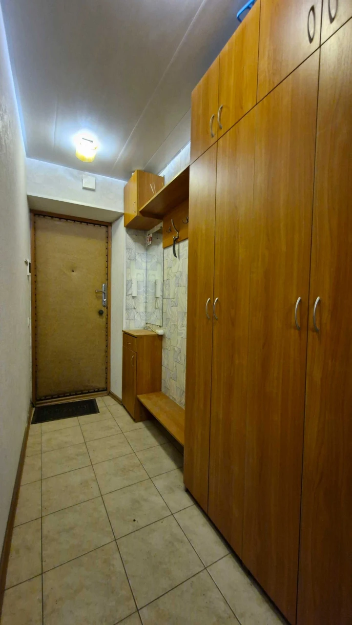 Продам 2 ком квартиру метро 23 Августа, ул. 23 Августа 8