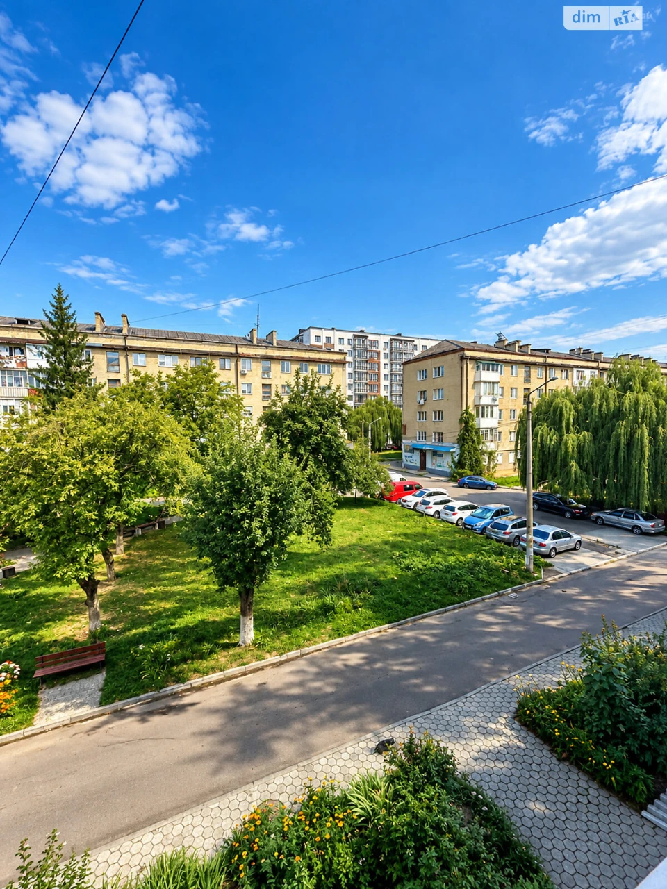 Продаж Квартира Княгинин