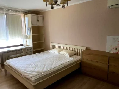 Квартира. Київ, Князя Романа Мстиславича вул.