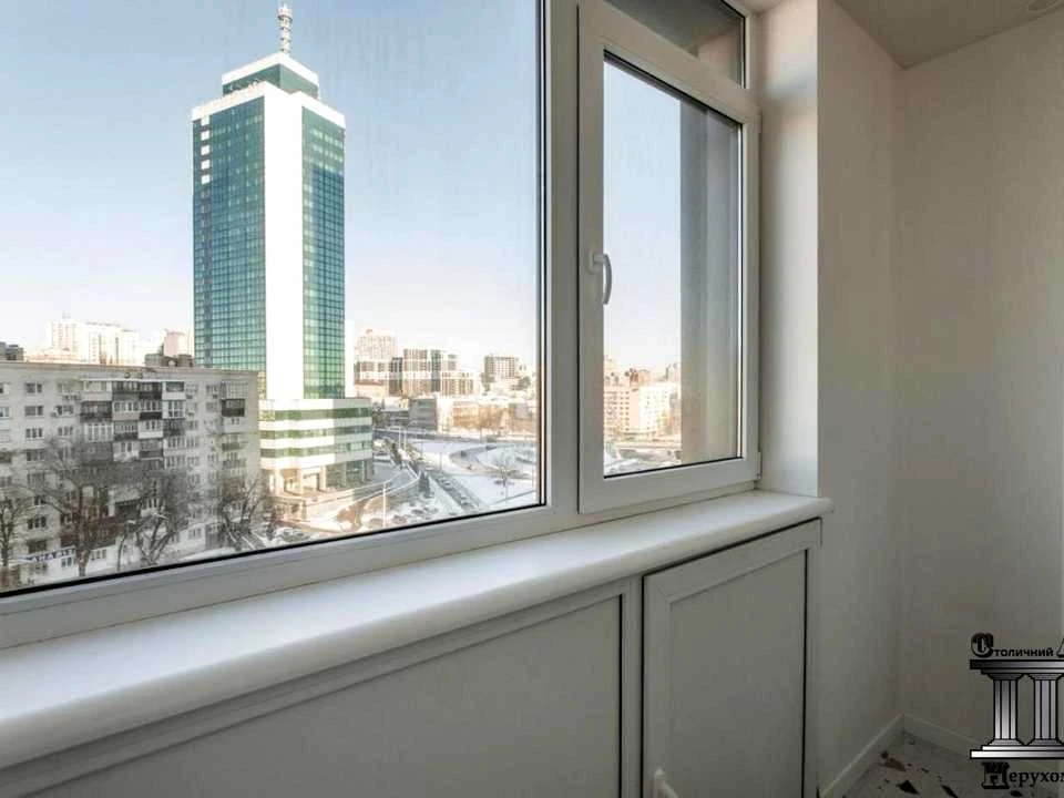 Квартира. Київ, Берестейський просп.