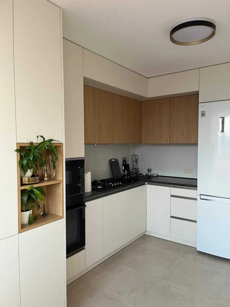 Продаж 2 кімнатна квартира, ремонт