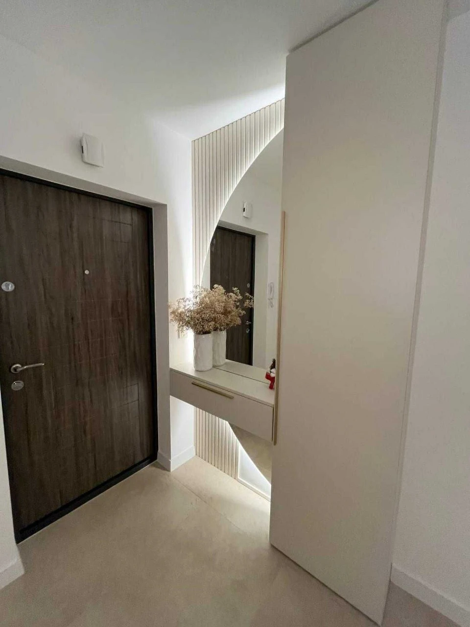 Продаж 2 кімнатна квартира, ремонт