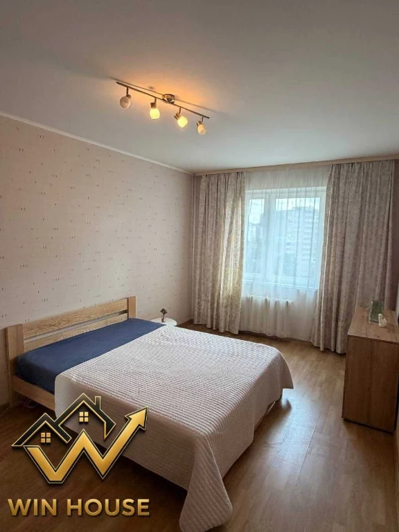 продаж квартири вул. Порика 7-А, поряд Сільпо, скоро метро,