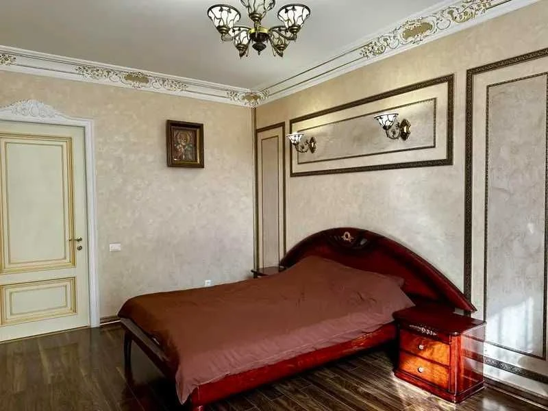Дом 460М² на Фонтана • Камин, бильярдная, тренажерный зал •
