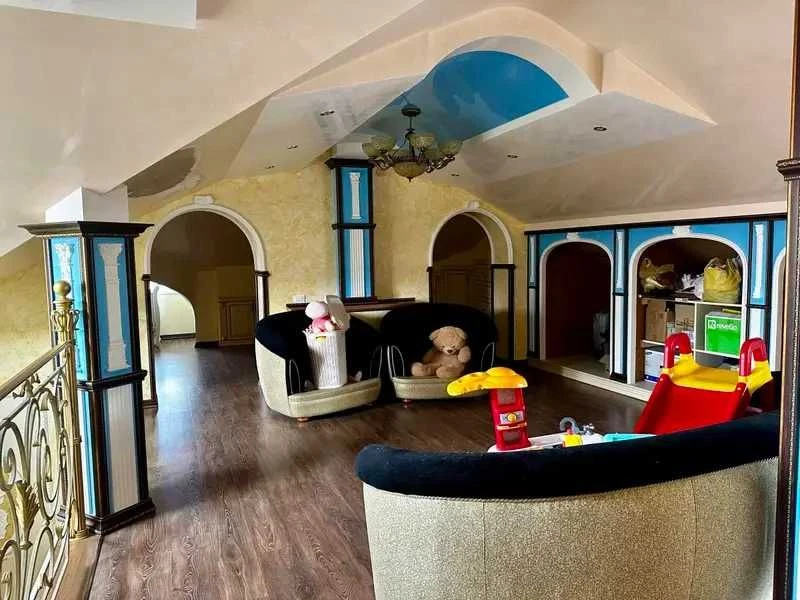 Дом 460М² на Фонтана • Камин, бильярдная, тренажерный зал •