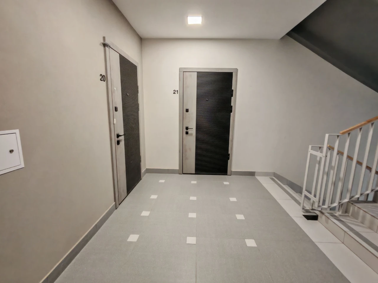продаю велику 1кімнатну квартиру у зданій новобудові