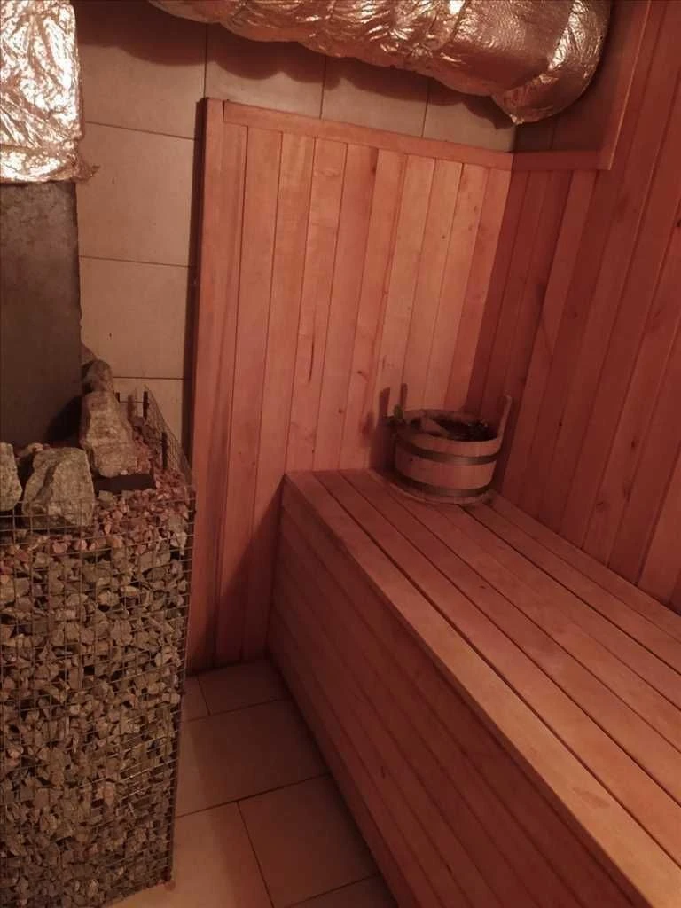 Окремий будинок в центральній частині міста