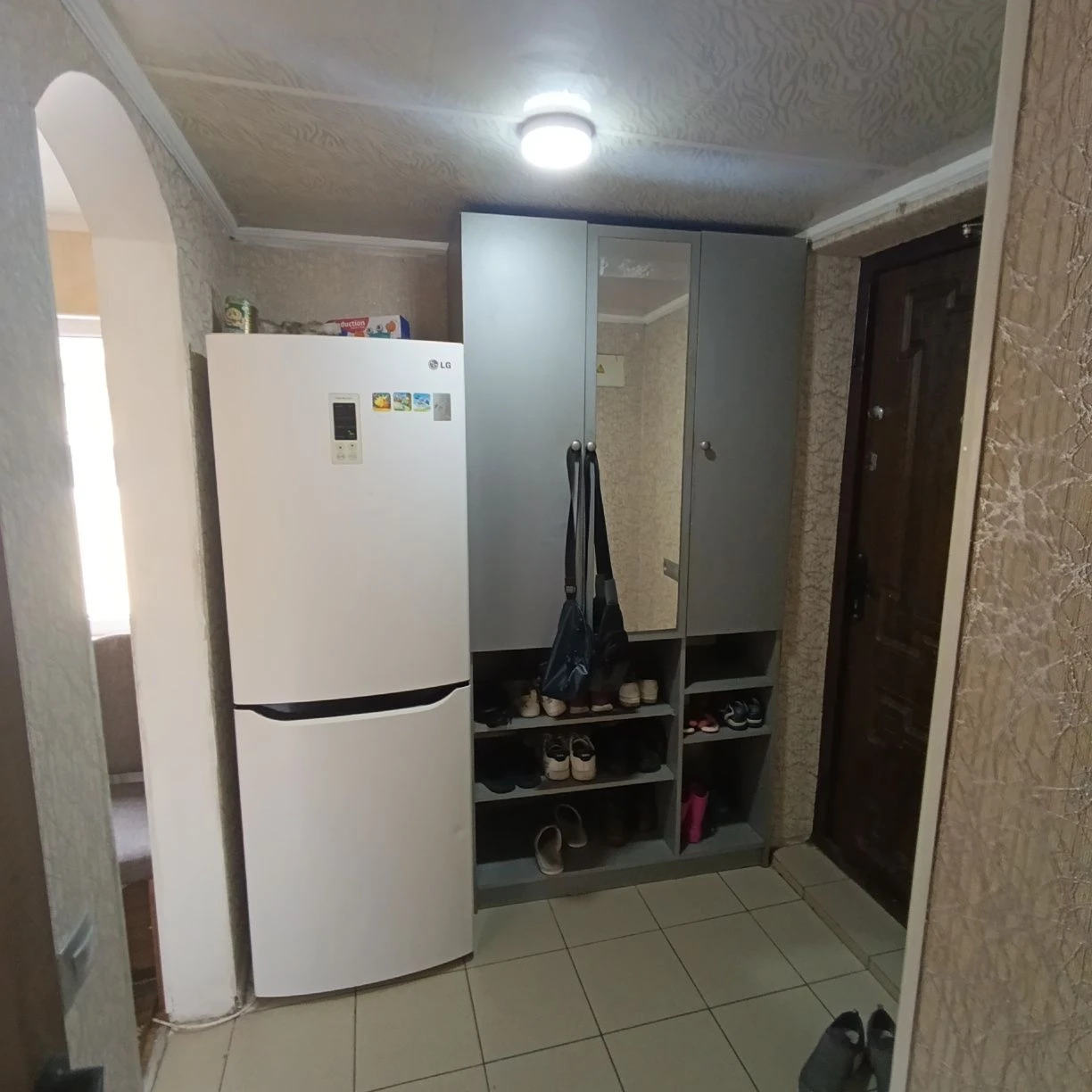 Продаю частину будинку 8 Слобідська - Погранична, Окремий дв