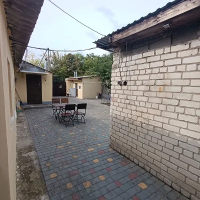 Продаю частину будинку 8 Слобідська - Погранична, Окремий дв