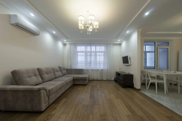 3-room apartment for sale 95 m², Beresteysky, 71a