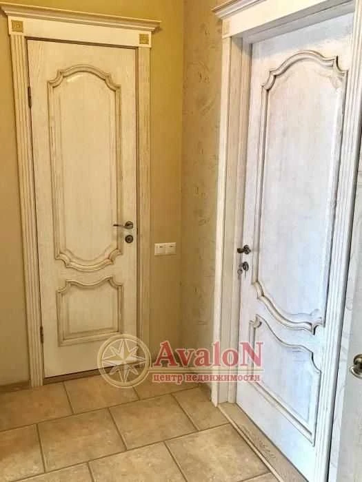 Продам супер квартиру поселок Котовского, Сахарова