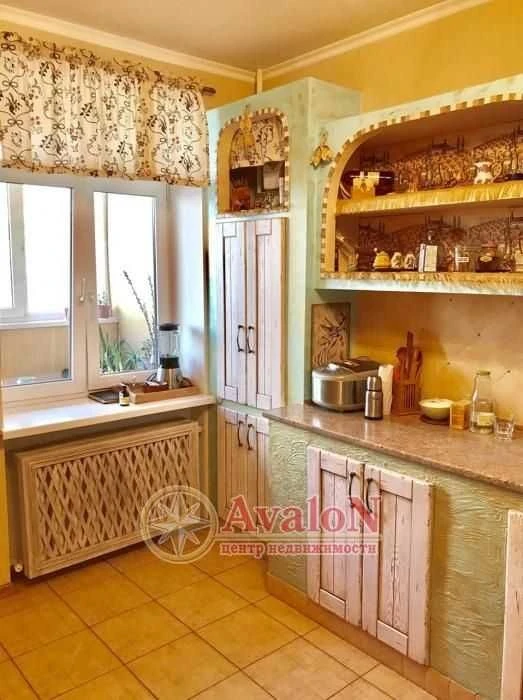 Продам супер квартиру поселок Котовского, Сахарова