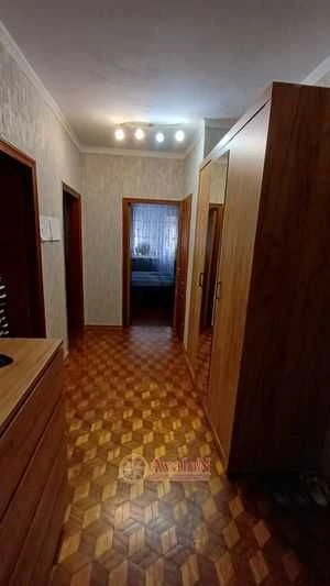 Продам трехкомнатную по Крымской, поселок Котовского