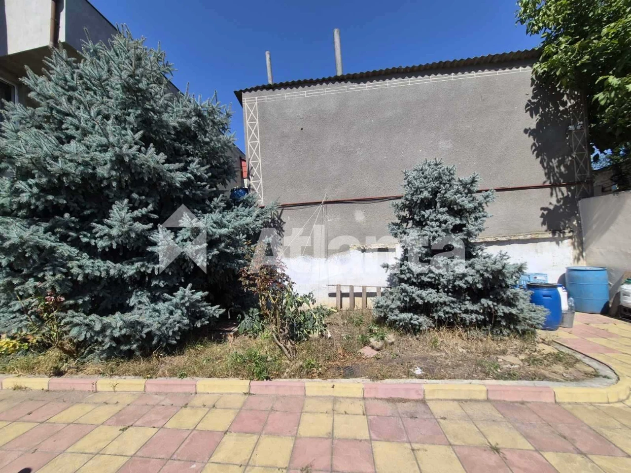 В продаже просторный дом на Слободке