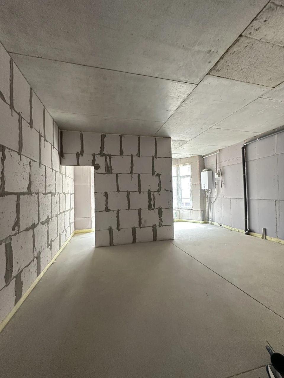 Продается 2-х ком кв-ра площадью 63 м² на высоком первом эта