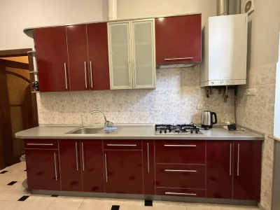Продаж 3-кімнатної квартири  по вулиці Ярослава Мудрого