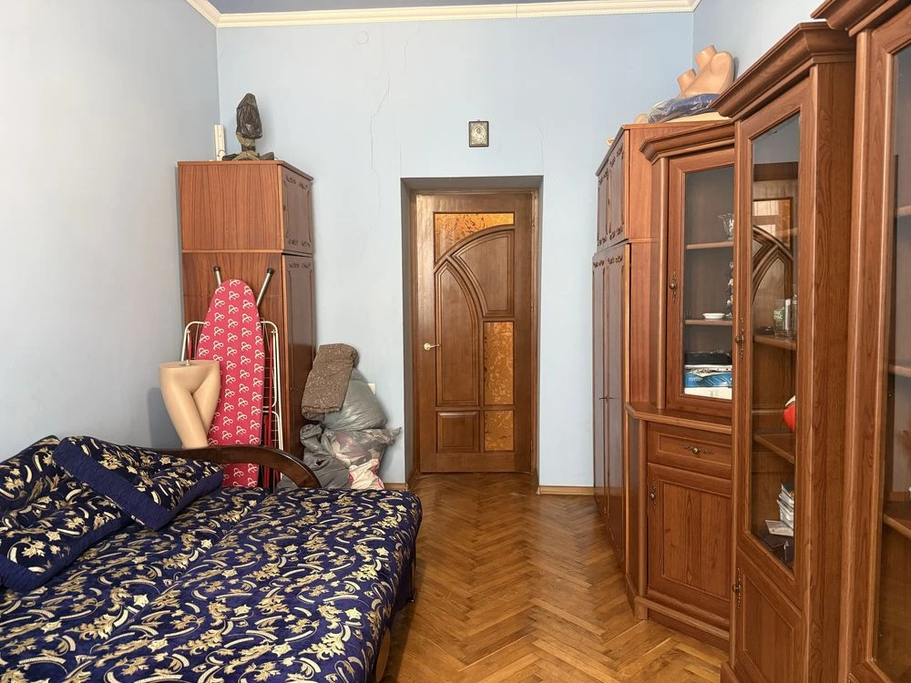 Продаж 3-кімнатної квартири  по вулиці Ярослава Мудрого