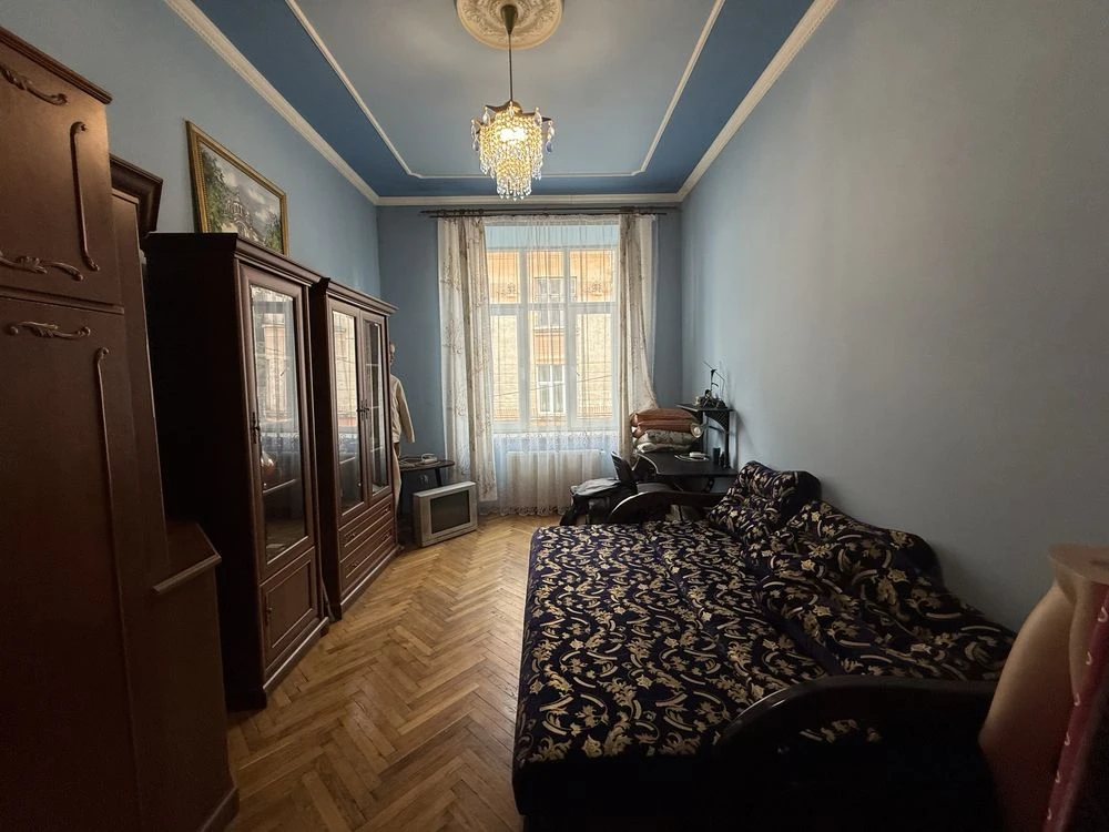 Продаж 3-кімнатної квартири  по вулиці Ярослава Мудрого