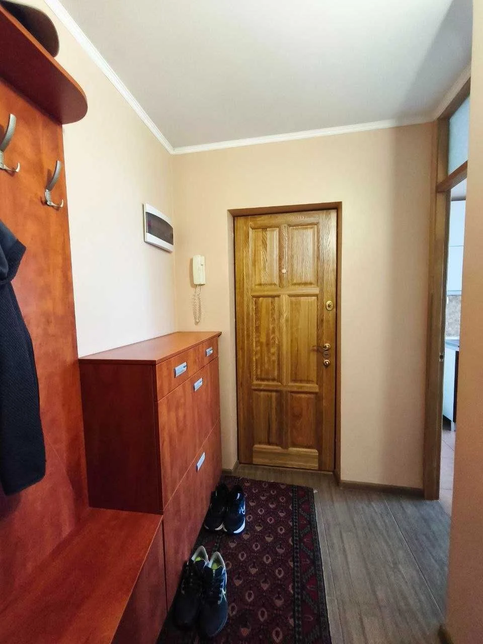 Продам 3-к квартиру в Придніпровську, капітальний ремонт!”
