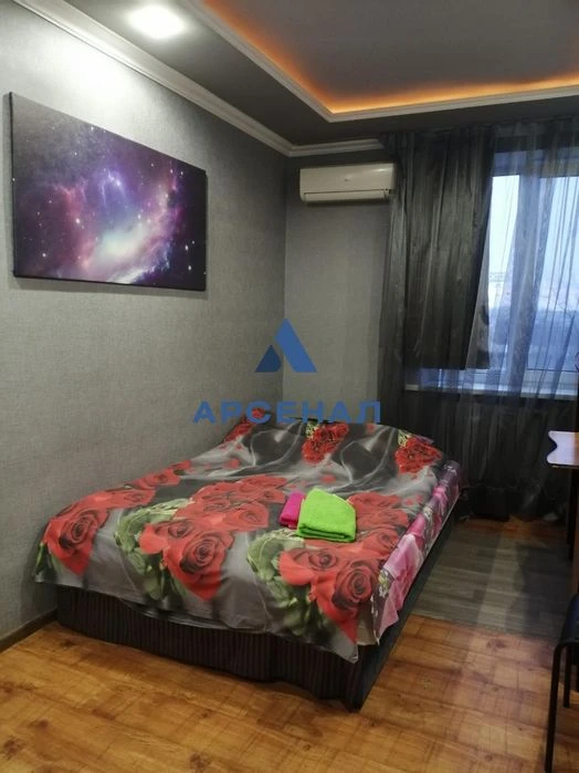 Продаж 3-х кімнатна квартира вул.Академіка Муравченка