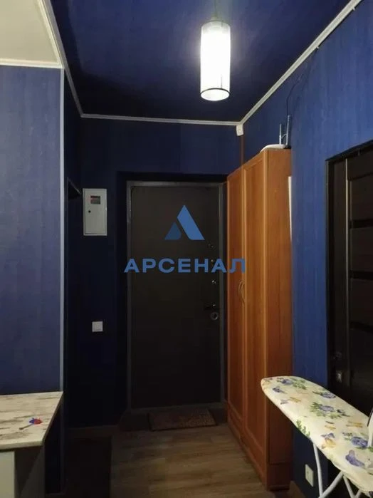 3-room apartment for sale on Academician Muravchenko Street