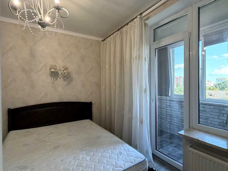 Квартира. Київ, Вацлава Гавела бульв.