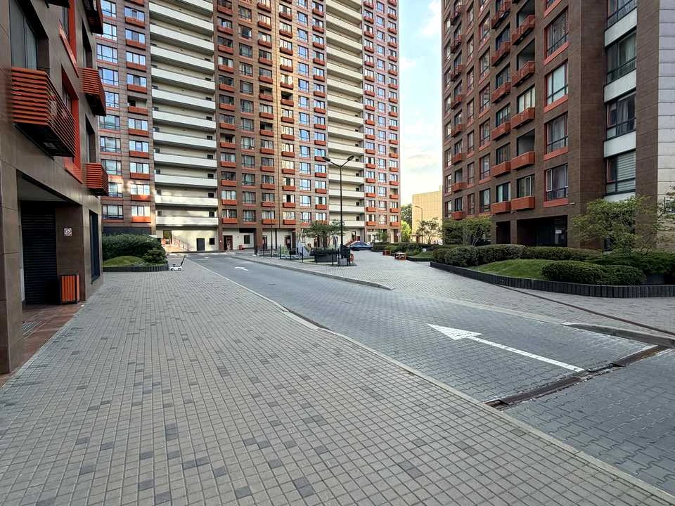Квартира. Київ, Вацлава Гавела бульв.
