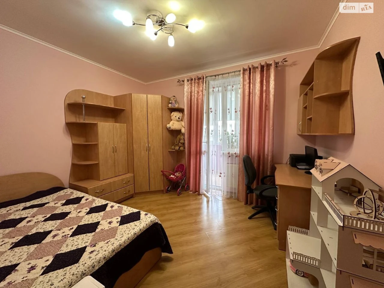 Продаж Квартира Центр