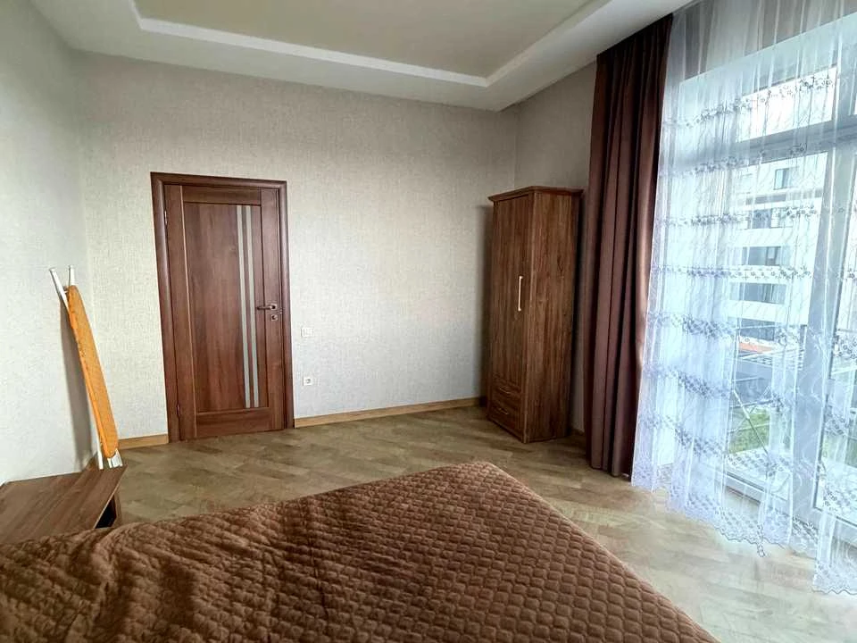 Квартира. Рівне, Різдвяна вул.