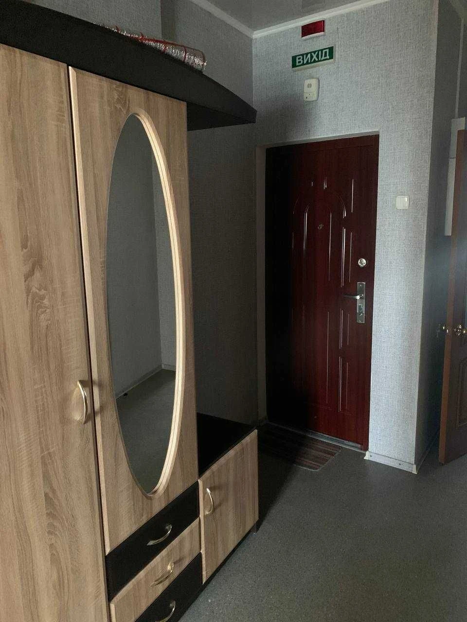 Продаж ексклюзивної квартири вул. І.Сірка з ГАРАЖЕМ  та ПІДВ