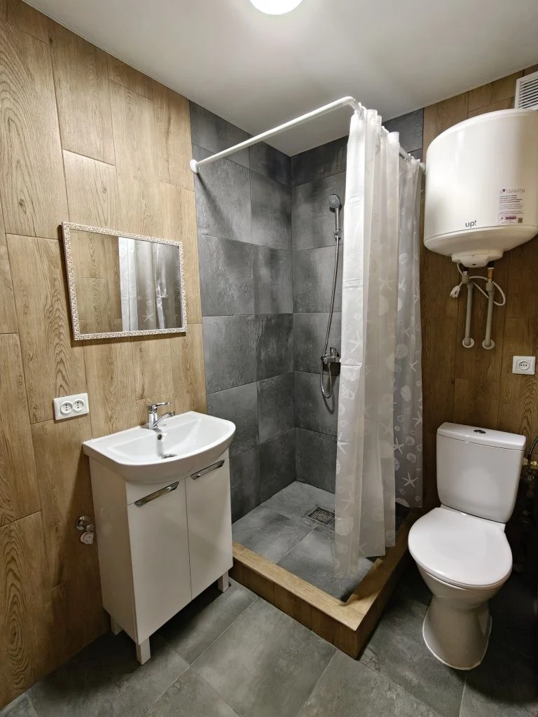 Продається 1 кімн. квартира Новомиколаївка