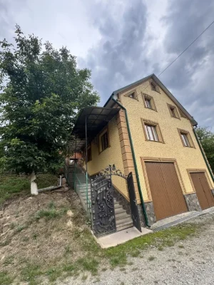 Продам будинок 180 м + 60м