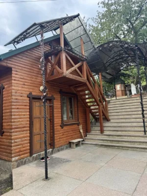 Продам будинок 180 м + 60м