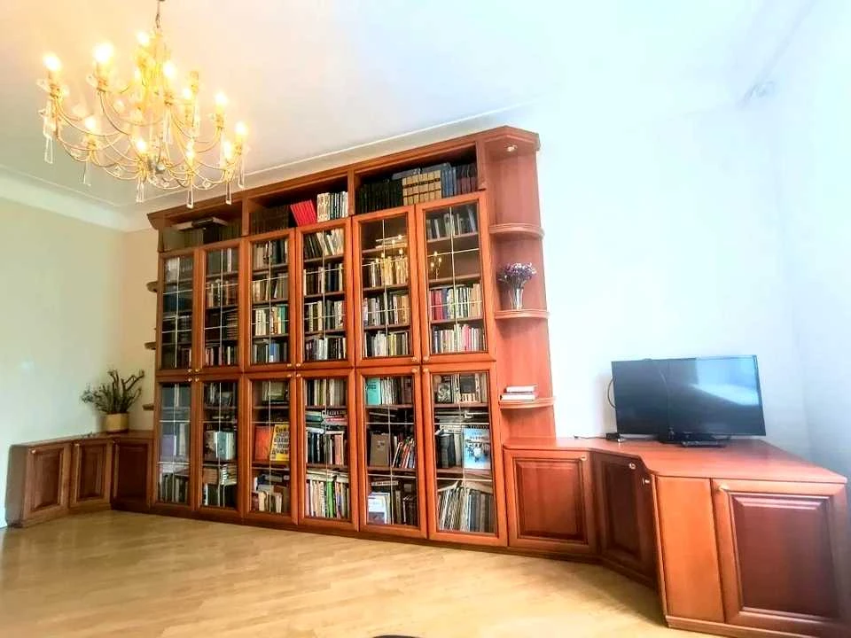Квартира. Київ, Івана Мазепи вул.