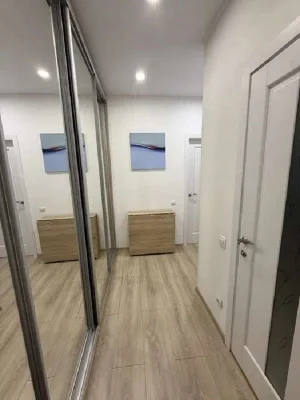 Продаж 1-кімнатної квартири 42 м², Регенераторна вул., 4, Ко